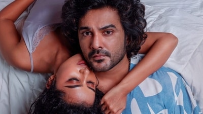 Tillu Square review: Anupama Parameswaran and Siddhu Jonnalagadda in a still from the film Tillu Square review: Anupama Parameswaran and Siddhu Jonnalagadda in a still from the film