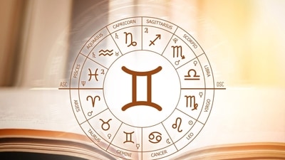 Cancer Daily Horoscope for March 30, 2024: Resolve domestic issues to stay happy today.