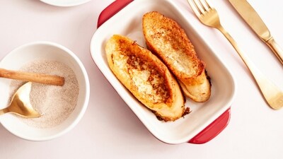 Torrijas (Spain): A popular Spanish Easter dessert, Torrijas are similar to French toast, made by soaking bread in milk, egg, and sugar, then frying it until golden brown. They are often flavoured with cinnamon and served as a delicious Easter treat. (Unsplash) Torrijas (Spain): A popular Spanish Easter dessert, Torrijas are similar to French toast, made by soaking bread in milk, egg, and sugar, then frying it until golden brown. They are often flavoured with cinnamon and served as a delicious Easter treat. (Unsplash)