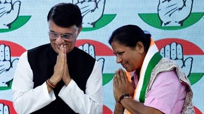Tejaswini Gowda joined Congress in the presence of party Media Department Chairman Pawan Khera, at AICC headquarters in New Delhi on Saturday. (ANI Photo/ Mohd Zakir) (Mohd Zakir) Tejaswini Gowda joined Congress in the presence of party Media Department Chairman Pawan Khera, at AICC headquarters in New Delhi on Saturday. (ANI Photo/ Mohd Zakir) (Mohd Zakir)