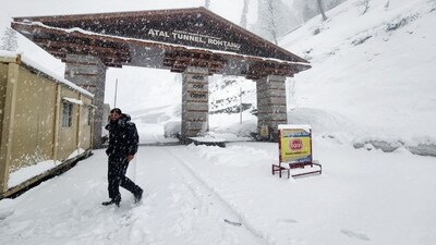 The Local MeT office had issued an orange warning of thunderstorms accompanied by lightning, hail, heavy rains and gusty winds (40-50 kmph) at isolated places in seven out of 12 districts in the state on Saturday. (ANI) The Local MeT office had issued an orange warning of thunderstorms accompanied by lightning, hail, heavy rains and gusty winds (40-50 kmph) at isolated places in seven out of 12 districts in the state on Saturday. (ANI)