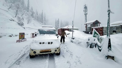 Intermittent rains, accompanied by lightning and gusty winds, were witnessed in the state capital Shimla and some other places. Hailstorms also made commuting difficult in Solan. (ANI) Intermittent rains, accompanied by lightning and gusty winds, were witnessed in the state capital Shimla and some other places. Hailstorms also made commuting difficult in Solan. (ANI)