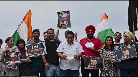 Chandigarh Congress president HS Lucky said it is highly unfair that the income tax department has reopened the cases of the last eight years, which had earlier been duly assessed. (HT Photo)
