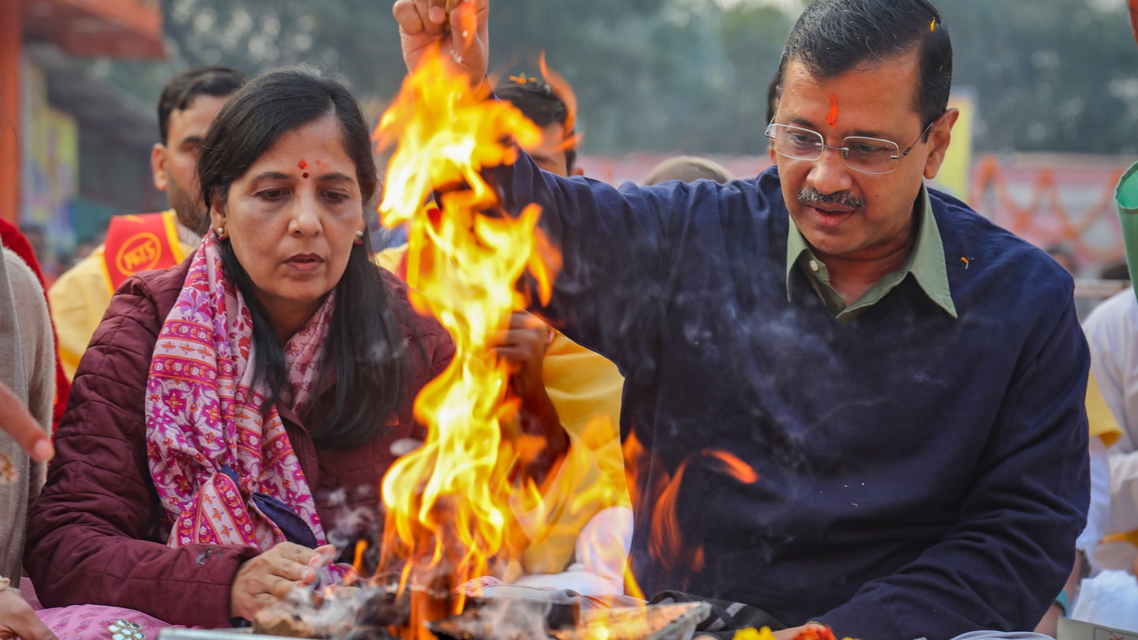 Sunita Kejriwal to replace Arvind Kejriwal as Delhi CM? BJP leader's fresh swipe - Vimarsana News