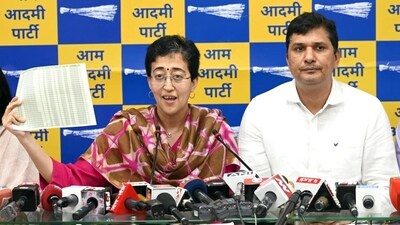 AAP leaders Saurabh Bhardwaj and Atishi at a press conference in New Delhi on Saturday. (Raj K Raj/HT Photo) AAP leaders Saurabh Bhardwaj and Atishi at a press conference in New Delhi on Saturday. (Raj K Raj/HT Photo)