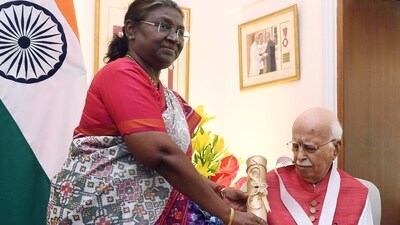 The Rashtrapati Bhavan described Advani as a doyen of Indian politics and stated that he has served the nation with unwavering dedication and distinction for over seven decades. His emphasis on dialogue enriched parliamentary traditions, it added.&nbsp; (ANI)