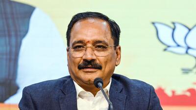 Delhi BJP president Virendra Sachdeva said that the alliance has failed to make a mark in its first show in Delhi. (Raj K Raj/HT Photo) Delhi BJP president Virendra Sachdeva said that the alliance has failed to make a mark in its first show in Delhi. (Raj K Raj/HT Photo)