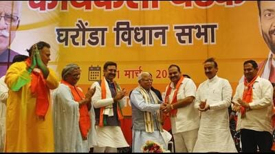 Former Haryana chief minister Manohar Lal Khattar in Gharaunda on Sunday. (HT Photo)