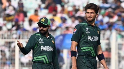 Shaheen Afridi (R) and Babar Azam of Pakistan (Samir Jana/ Hindustan Times) Shaheen Afridi (R) and Babar Azam of Pakistan (Samir Jana/ Hindustan Times)