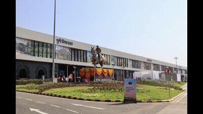 Last year, new flights were started from Pune Airport to the two cities of Mumbai and Varanasi. (HT PHOTO) Last year, new flights were started from Pune Airport to the two cities of Mumbai and Varanasi. (HT PHOTO)