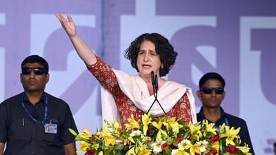Congress leader Priyanka Gandhi Vadra at the INDIA bloc's 'Loktantra Bachao Rally' at Ramleela Maidan in New Delhi on March 31. (Sanjeev Verma/ Hindustan Times)
