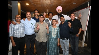 The new office-bearers of Chandigarh Press Club on Sunday. (HT Photo) The new office-bearers of Chandigarh Press Club on Sunday. (HT Photo)