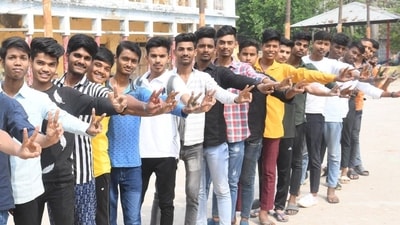 Students celebrating after declared Bihar Board class 10th matric exam at DAV High School, Danapur in Patna. (Santosh Kumar ) Students celebrating after declared Bihar Board class 10th matric exam at DAV High School, Danapur in Patna. (Santosh Kumar )