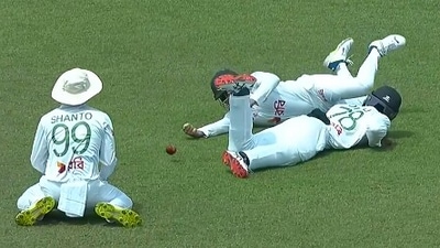 Three Bangladesh players failed to grab hold of the catch during Day 2 (X/FanCode)