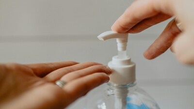 Soap That Won't Lather: Coat soap with clear nail polish to prevent it from lathering.&nbsp; (Unsplash)