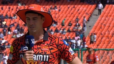 Pat Cummins during toss at GT vs SRH match (X) Pat Cummins during toss at GT vs SRH match (X)