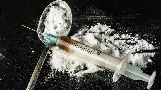 Officials said that based on the information revealed by the accused during questioning, police have booked an Amritsar-based drug peddler. (Stock photo)