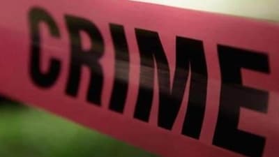 Four people, including one woman and three men, were booked for allegedly duping a dentist of over ₹1 crore by falsely offering him a job at the Mantralaya in Mumbai. (REPRESENTATIVE PHOTO) Four people, including one woman and three men, were booked for allegedly duping a dentist of over ₹1 crore by falsely offering him a job at the Mantralaya in Mumbai. (REPRESENTATIVE PHOTO)