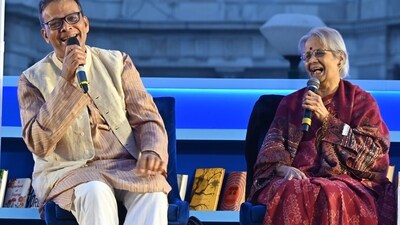 Jerry Pinto and Shanta Gokhale sharing their translations of the poetry of Tukaram