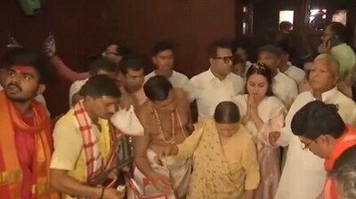 Lalu Prasad, his wife Rabri Devi and daughter Rohini Acharya at the Hariharnath temple in Bihar's Sonepur. (ANI) Lalu Prasad, his wife Rabri Devi and daughter Rohini Acharya at the Hariharnath temple in Bihar's Sonepur. (ANI)