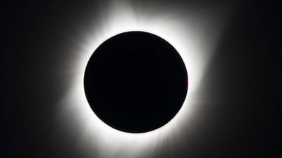 Solar eclipses come in three types: total, annular, and partial, depending on how the Sun, Moon, and Earth align. (NASA) Solar eclipses come in three types: total, annular, and partial, depending on how the Sun, Moon, and Earth align. (NASA)