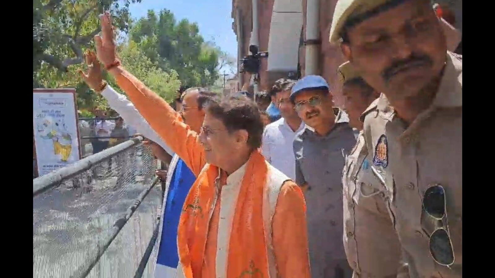 BJP's Arun Govil files papersfor Meerut-Hapur seat | Latest News India - Vimarsana News