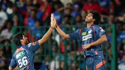 LSG put pressure on RCB straightaway by starting with spinners M Siddharth and Krunal Pandya. Siddharth dismissed Virat Kohli in the fifth over while his opening partner and captain Faf du Plessis was run out shortly thereafter (LSG Twitter) LSG put pressure on RCB straightaway by starting with spinners M Siddharth and Krunal Pandya. Siddharth dismissed Virat Kohli in the fifth over while his opening partner and captain Faf du Plessis was run out shortly thereafter (LSG Twitter)