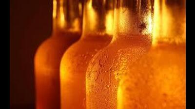 Chandigarh Police had laid a special checkpoint on Tuesday, when at 1.05 am, they stopped a white Mahindra Bolero PikUp and found the liquor being smuggled illegally. (Getty image)