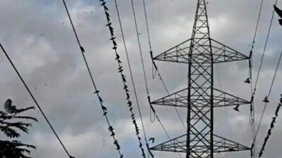 Consumers of Maharashtra State Electricity Distribution Company Ltd will face a tariff hike of 5.7 %. (REPRESENTATIVE PHOTO) Consumers of Maharashtra State Electricity Distribution Company Ltd will face a tariff hike of 5.7 %. (REPRESENTATIVE PHOTO)
