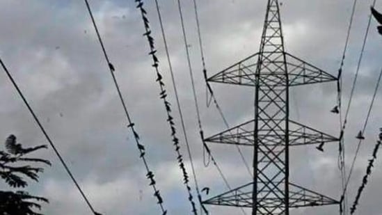 Consumers of Maharashtra State Electricity Distribution Company Ltd will face a tariff hike of 5.7 %. (REPRESENTATIVE PHOTO)