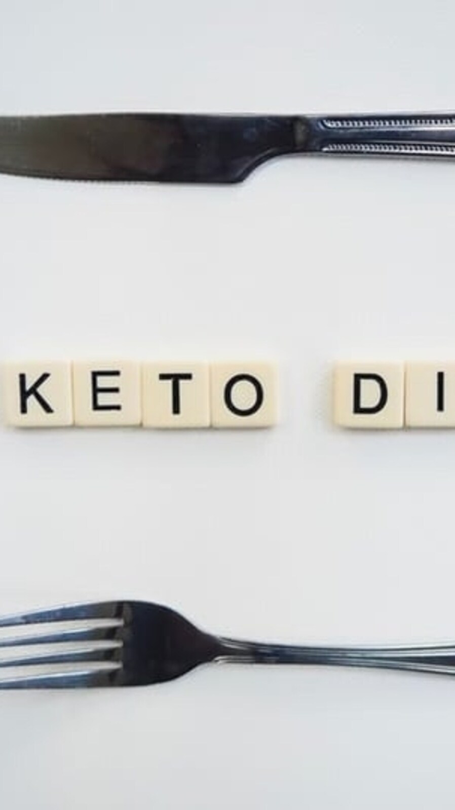A ketogenic diet helps these individuals' mental health in addition to restoring their metabolic health while they continue their drug regimen. (Unsplash)