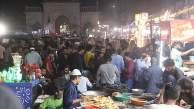 Buzz at Chota Imambara area in Lucknow (HT Photo) Buzz at Chota Imambara area in Lucknow (HT Photo)