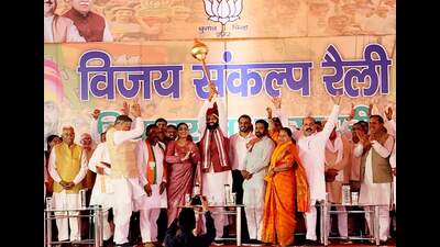 Haryana chief minister Nayab Saini addressing a ‘Vijay Sankalp’ rally in Yamunanagar on Wednesday. (HT Photo)