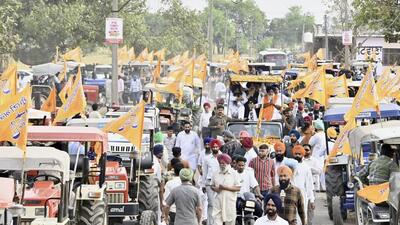 SAD president Sukhbir Singh Badal during his Punjab Bachao Yatra in Patiala on Wednesday. (HT Photo) SAD president Sukhbir Singh Badal during his Punjab Bachao Yatra in Patiala on Wednesday. (HT Photo)