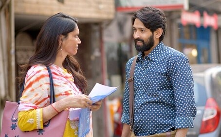 Vikrant and Deepika in Chhapaak Vikrant and Deepika in Chhapaak