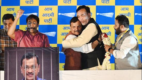 Sanjay Singh with other AAP leaders at the party office in New Delhi on Wednesday. (Arvind Yadav/HT Photo)