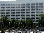 Navi Mumbai, India - March 3, 2023:Parking beneath high tension wire line by CIDCO bhavan at CBD Belapur in Navi Mumbai, India, on Friday, March 3, 2023. (Photo by Bachchan Kumar/ HT PHOTO) (HT PHOTO)