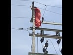 UP woman hugged the electric pole to end her life after husband found out about her extramarital affair. UP woman hugged the electric pole to end her life after husband found out about her extramarital affair.