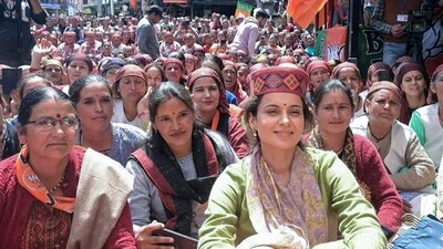 BJP candidate from Mandi, Kangana Ranaut during an election campaign, on Wednesday, in Mandi, Himachal Pradesh. (ANI) BJP candidate from Mandi, Kangana Ranaut during an election campaign, on Wednesday, in Mandi, Himachal Pradesh. (ANI)