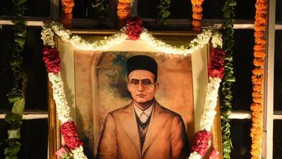 Satyaki Ashok Savarkar, grand nephew of Hindutva ideologue Vinayak Damodar Savarkar (in pic), has alleged delay by Pune police to probe his criminal defamation complaint against Rahul Gandhi. (HT FILE) Satyaki Ashok Savarkar, grand nephew of Hindutva ideologue Vinayak Damodar Savarkar (in pic), has alleged delay by Pune police to probe his criminal defamation complaint against Rahul Gandhi. (HT FILE)