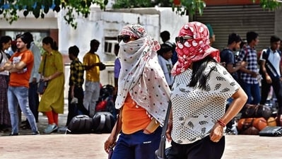 Bengaluru and other parts of Karnataka are facing heatwave conditions this month. (Photo: Sanjeev Verma/HT) Bengaluru and other parts of Karnataka are facing heatwave conditions this month. (Photo: Sanjeev Verma/HT)