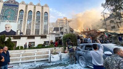 Smoke rises after what the Iranian media said was an Israeli strike on a buidling close to the Iranian embassy in Damascus, Syria on April 1 (REUTERS) Smoke rises after what the Iranian media said was an Israeli strike on a buidling close to the Iranian embassy in Damascus, Syria on April 1 (REUTERS)
