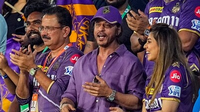 His manager Pooja Dadlani also attended the match of KKR vs DC. His manager Pooja Dadlani also attended the match of KKR vs DC.