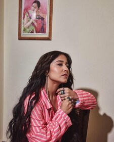 Shweta Tripathi Sharma (Instagram) Shweta Tripathi Sharma (Instagram)