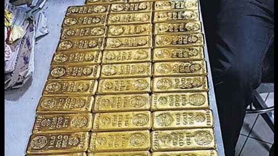 After a tip-off from the Directorate of Revenue Intelligence that some passengers were arriving with illegal gold and cigarette sticks worth ₹3.5 crore from the UAE, the suspects were detained at the airport after disembarking from the Sharjah-Lucknow flight on Monday morning. (Pic for representation)