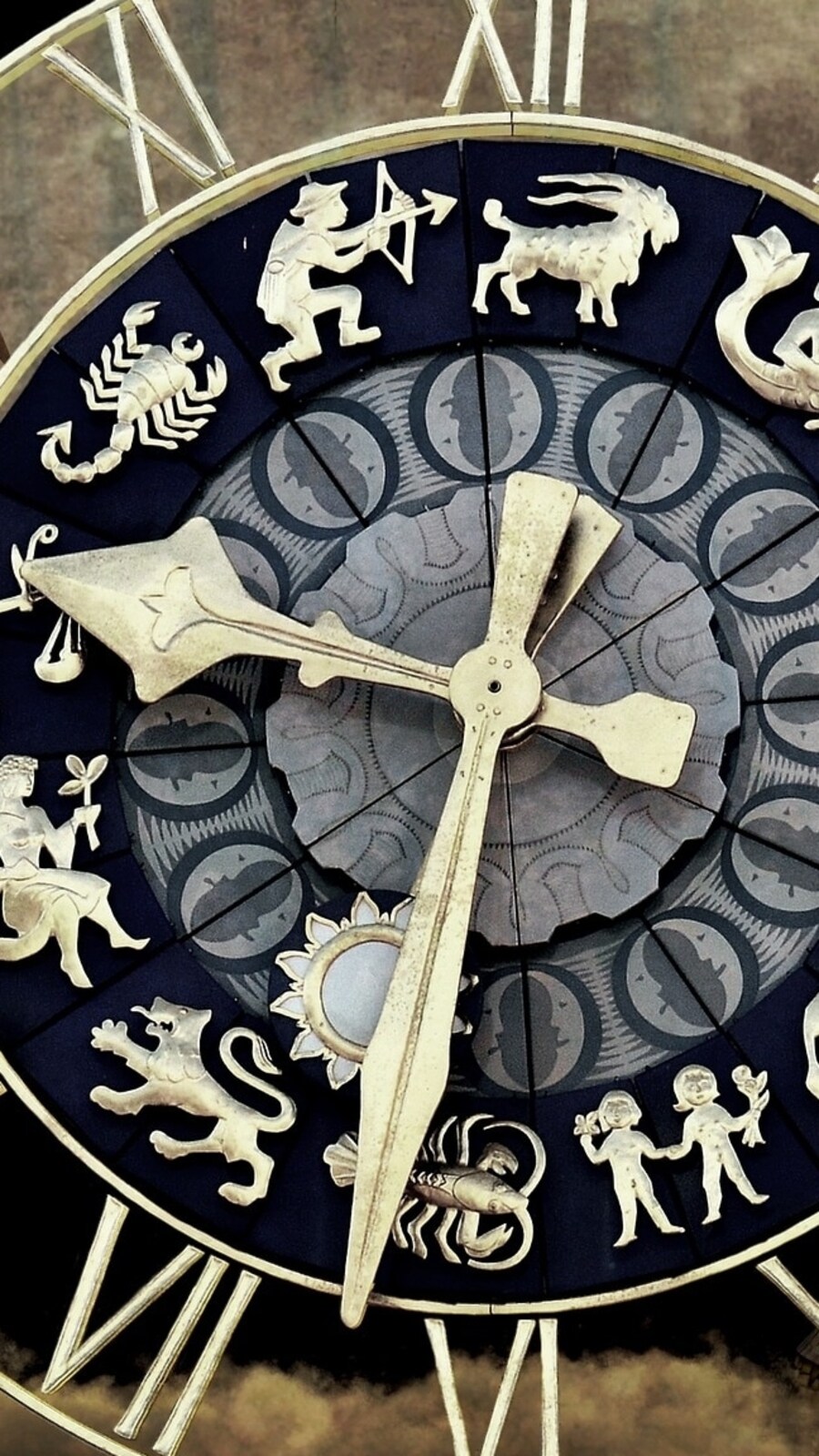 Weekly Horoscope: Check Astrological prediction from 8th to 14th April 2024