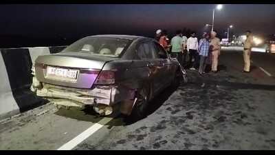 A speeding car mowed down two women and an infant on the Chehlan Flyover near Samrala on Friday evening. (HT Photo)
