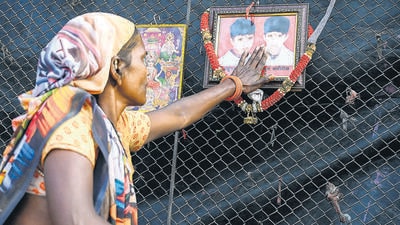 Mumbai, India. April 05,2024 : Brihanmumbai Municipal Corporation (BMC) demolished the Karena (5) and Ankush (4) house at Wadala Flyover. They fell into a water tank and died at BMC garden on Mar 17,2024.(Photo by Raju Shinde/HT Photo) Mumbai, India. April 05,2024 : Brihanmumbai Municipal Corporation (BMC) demolished the Karena (5) and Ankush (4) house at Wadala Flyover. They fell into a water tank and died at BMC garden on Mar 17,2024.(Photo by Raju Shinde/HT Photo)