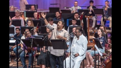 Shankar Mahadevan (centre) rehearing for Symphony Orchestra of India’s Spring season 2020 with Zane Dalal, Zakir Hussain, Hariharan and Kelley O’Connor at NCPA, Nariman Point, Mumbai on February 24 2020. (Aalok Soni/HT PHOTO) Shankar Mahadevan (centre) rehearing for Symphony Orchestra of India’s Spring season 2020 with Zane Dalal, Zakir Hussain, Hariharan and Kelley O’Connor at NCPA, Nariman Point, Mumbai on February 24 2020. (Aalok Soni/HT PHOTO)