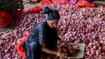 The cost of a vegetable thali includes roti, vegetables (onions, tomatoes and potatoes), rice, dal, curd and salad. The cost of a vegetable thali includes roti, vegetables (onions, tomatoes and potatoes), rice, dal, curd and salad.